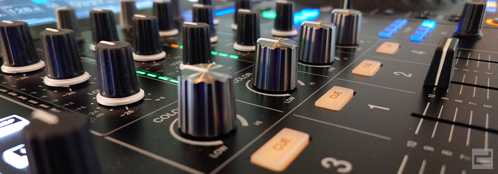 Pioneer XDJ-AZ