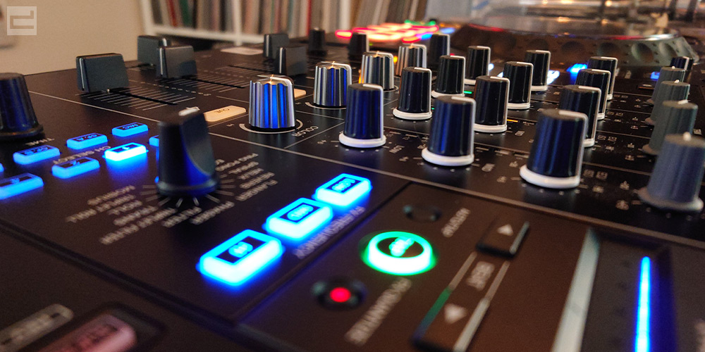 Pioneer XDJ-AZ